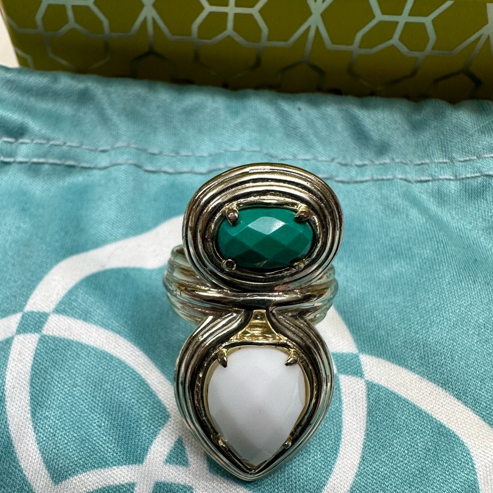Kendra Scott RARE VINTAGE Yira Ring